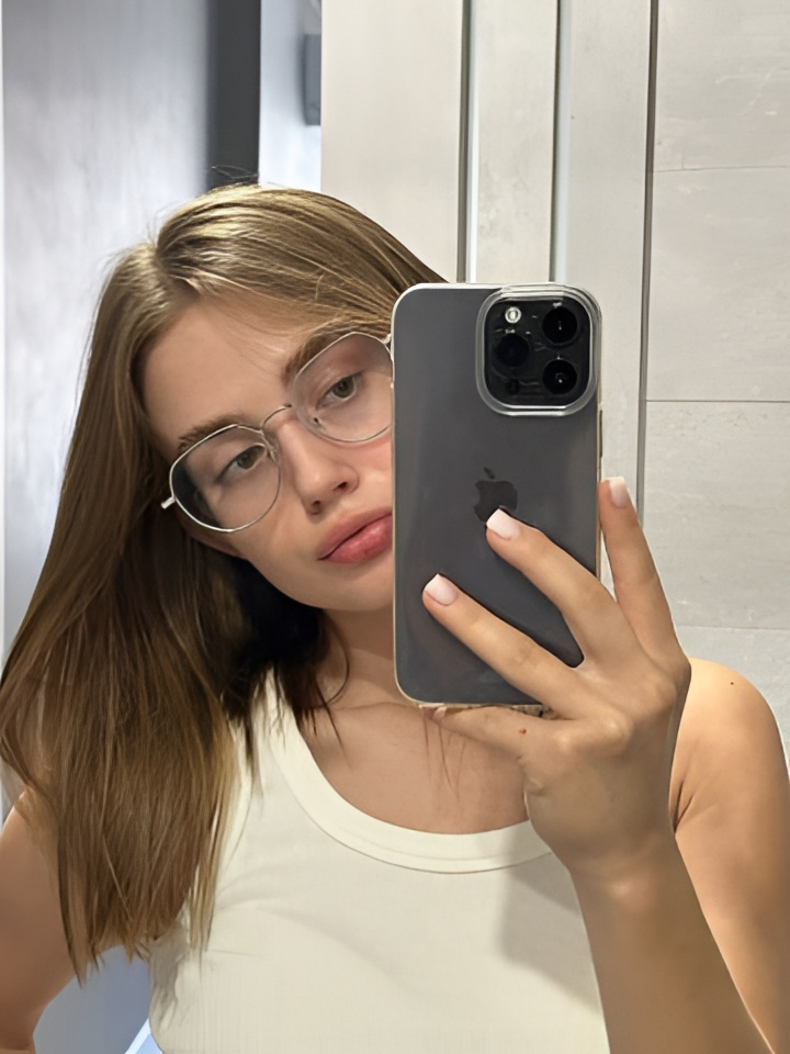 Мишель привлекальеная девушка из Кричева цена от 4000 руб