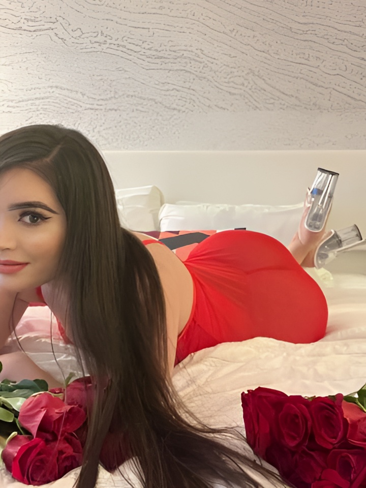 Регина привлекальеная девушка из Кричева цена от 3000 руб