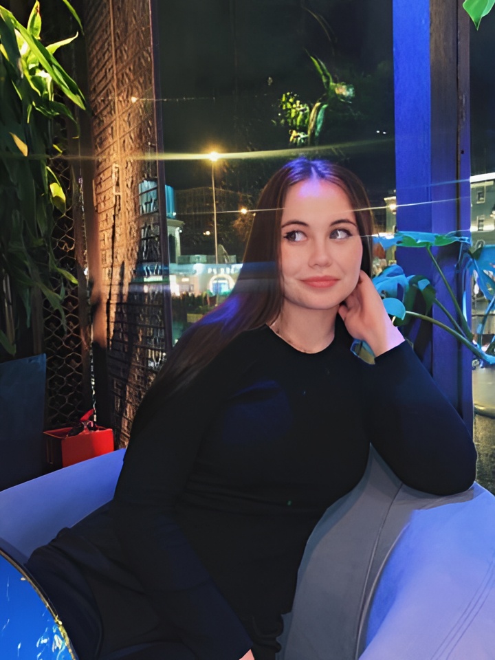 Софи привлекательная девушка из Кричева цена от 1500 руб