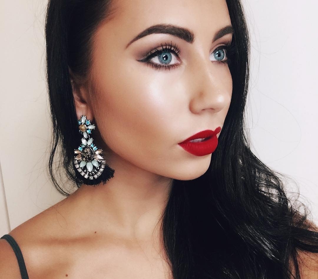 Александра привлекальеная девушка из Кричева цена от 3000 руб