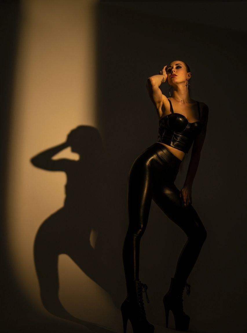 Галина привлекальеная девушка из Кричева цена от 6000 руб