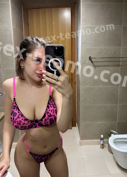 Ярославна привлекательная девушка из Кричева цена от 10000 руб