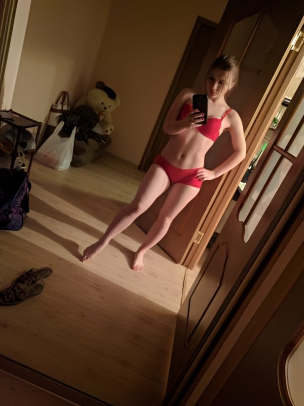 Медея привлекательная девушка из Кричева цена от 1500 руб