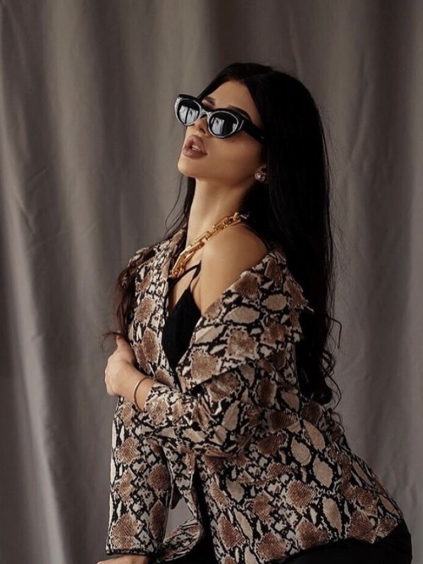 Анжела привлекательная девушка из Кричева цена от 3500 руб