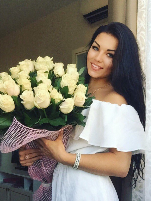 Стефани привлекательная девушка из Кричева цена от 3500 руб